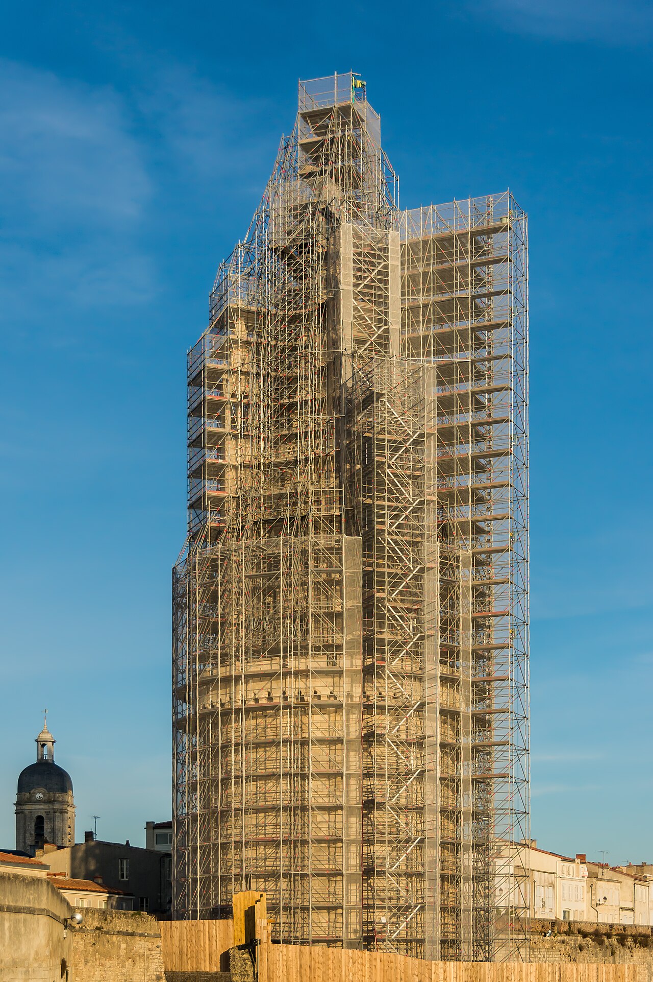 The Tour de la Lanterne in La Rochelle, fully under scaffolding. January 1, 2015.